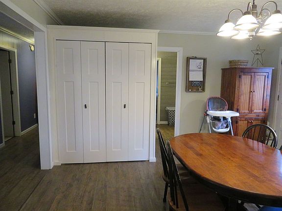 5th image of 518 E Lincoln St
