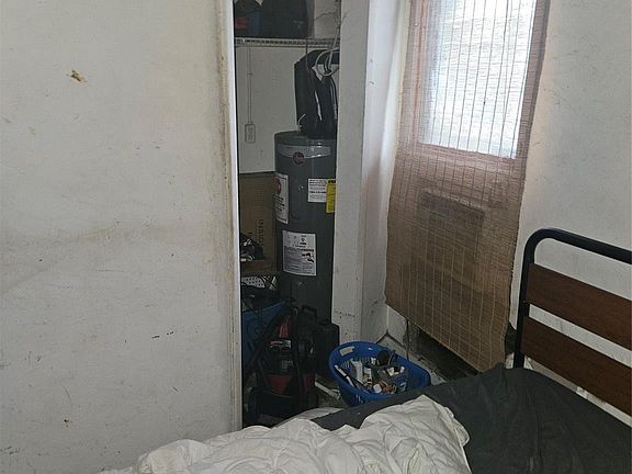 5th image of 2888 SW 17th Street