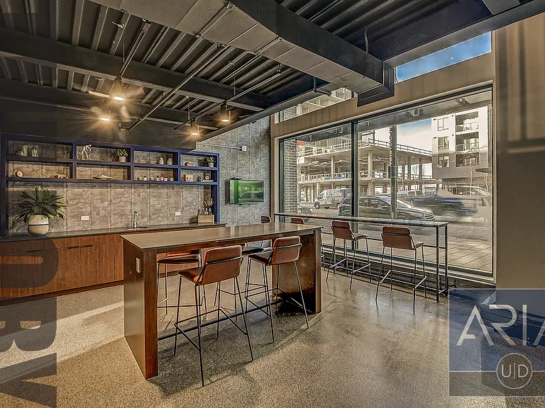 4135 University Ave NW — Photo 9