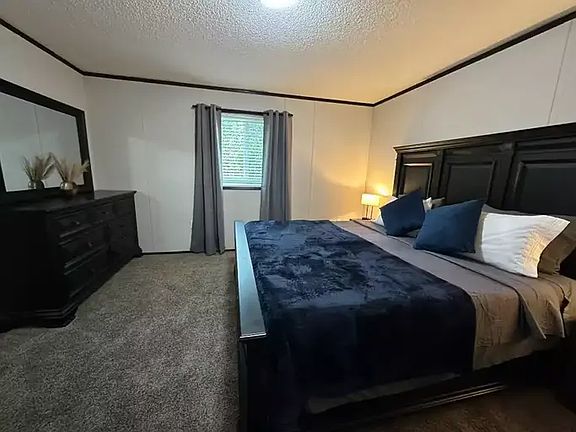 4th image of 122 Fir Ave #1A