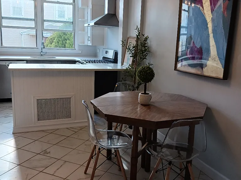 70 Sherwood Ave #1 — Photo 34