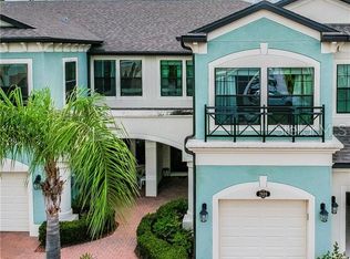 2006 Lake Waters Pl, Lutz, FL 33558