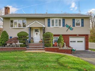 17 Edward St, Sparkill, NY 10976