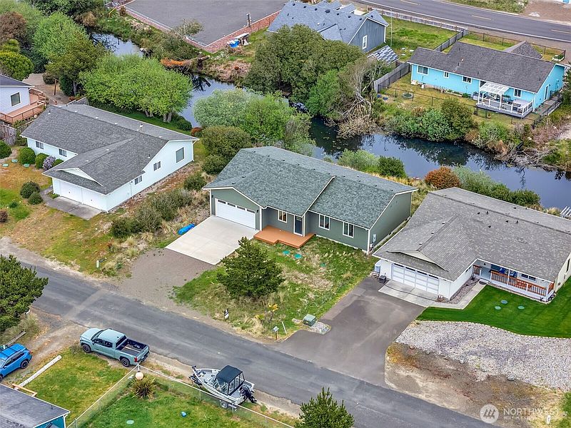 2nd image of 30410 H Street