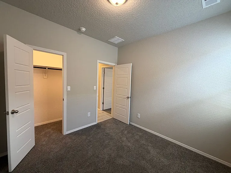 768 Amatista Loop SE — Photo 24