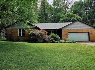 8301 Lancaster Dr, Newburgh, IN 47630