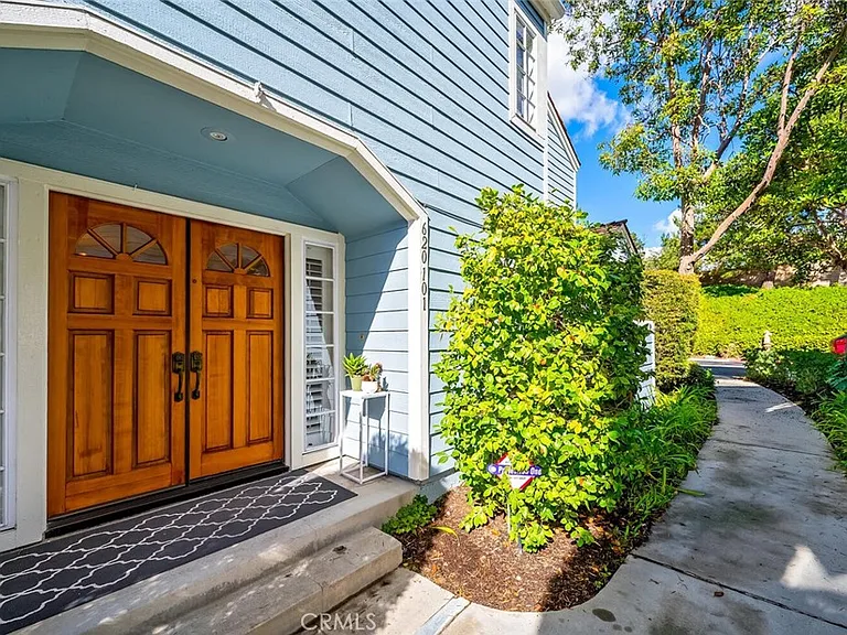 620 Holbrook Ct — Photo 12