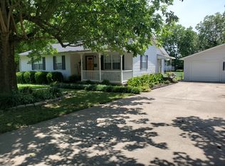 257 E Poplar St, Piggott, AR 72454