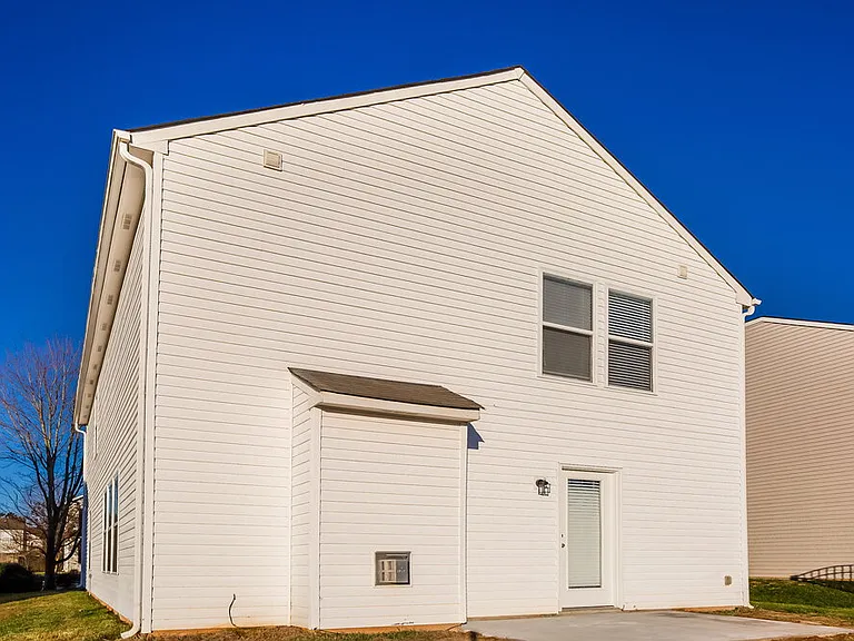 1425 Tygress St — Photo 14
