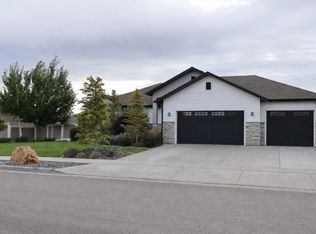 361 Lookout Dr, Grantsville, UT 84029