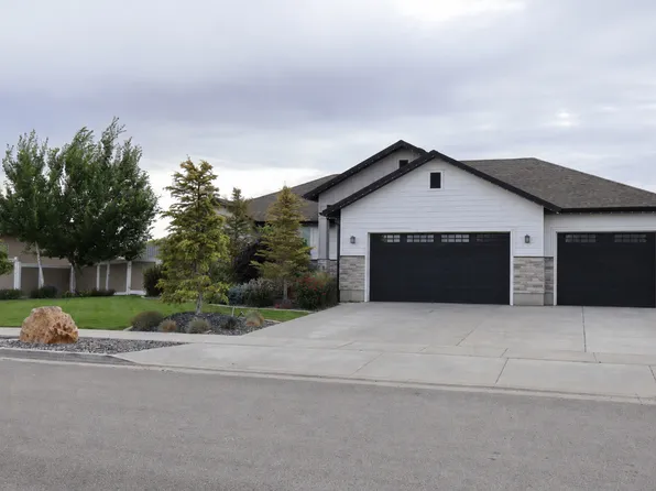 361 Lookout Dr, Grantsville, UT 84029