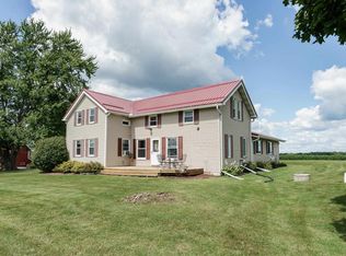 722 Maple Grove Road, Edgerton, WI 53534