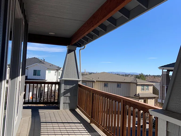 1719 NE Lotus Dr #1 — Photo 3