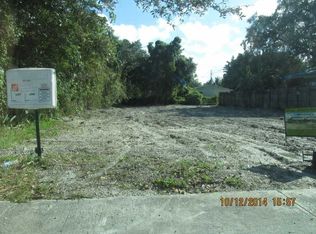 830 NW 81st St, Miami, FL 33150