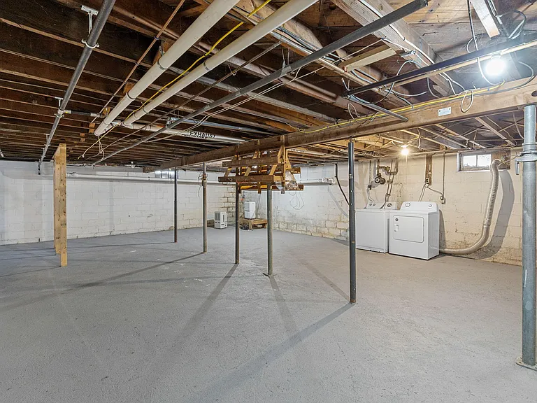 351 Swift Ave — Photo 22