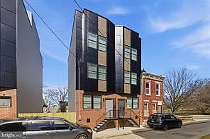 1005 W Orleans St — Photo 24