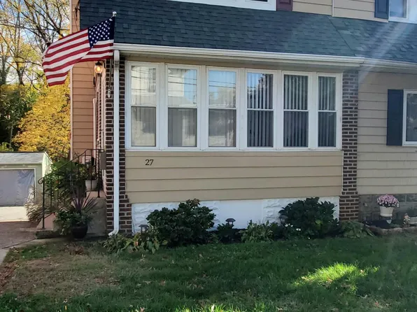27 S Glen Ave, Glenolden, PA 19036