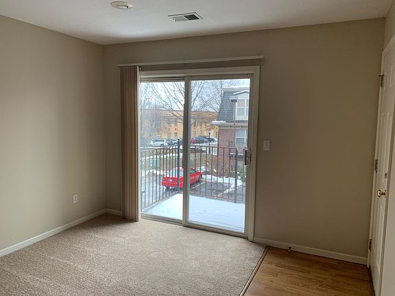 2nd image of 120 E 29th St