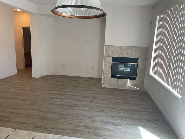 1896 Connor Way — Photo 5