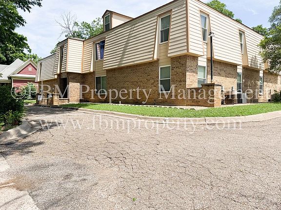 3rd image of 410 W Franklin St APT 7