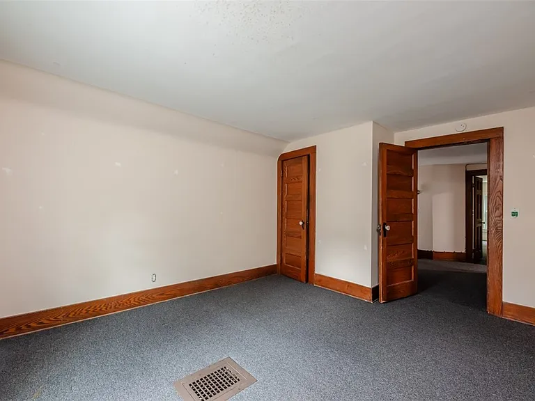 376 Barrington St — Photo 33