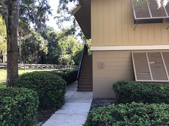 3rd image of 130 Jasmine Woods Ct APT 15C
