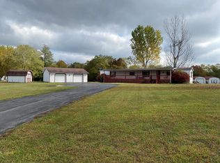 1875 Simmons Rd, Frankfort, OH 45628
