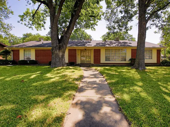 301 Pearce St, West Memphis, AR 72301