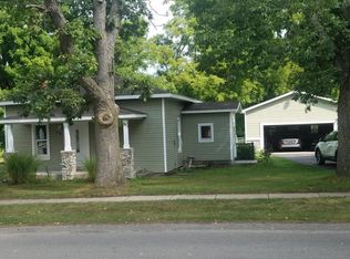 303 Summit St, Saranac, MI 48881