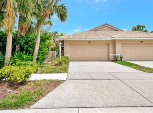 335 Auburn Woods Cir, Venice, FL 34292
