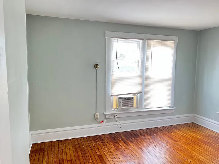 28 W Maynard Ave — Photo 10