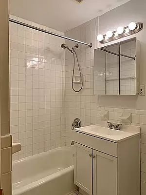 Rented by LC Lemle Real Estate Group | media 11