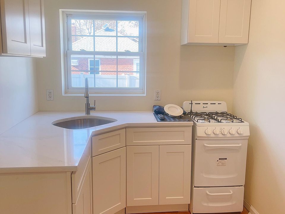 1st image of 29-40 Francis Lewis Blvd Floor 2