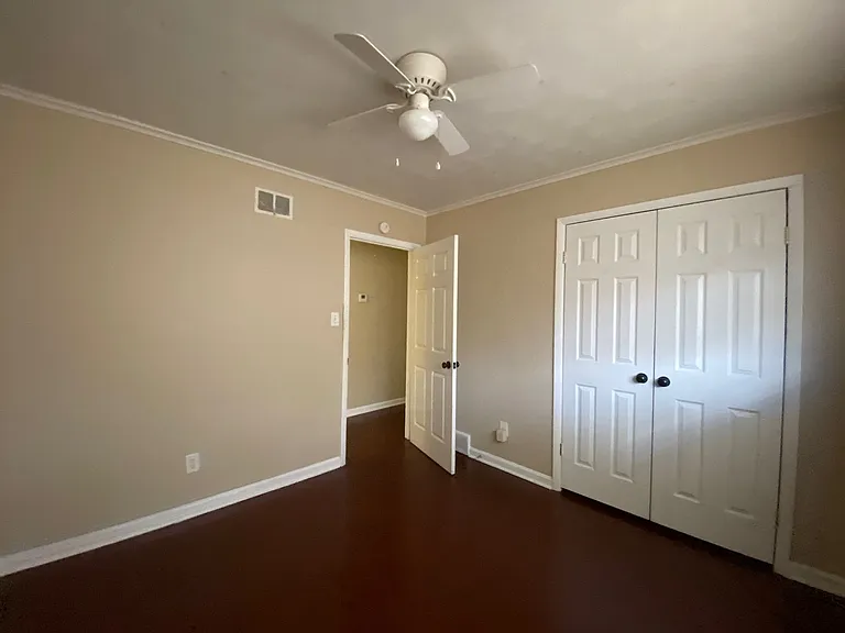 341 Whiteville Ave — Photo 8