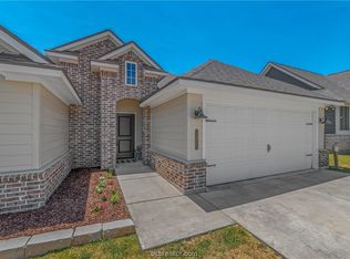 3421 Calmar Ct, Bryan, TX 77808