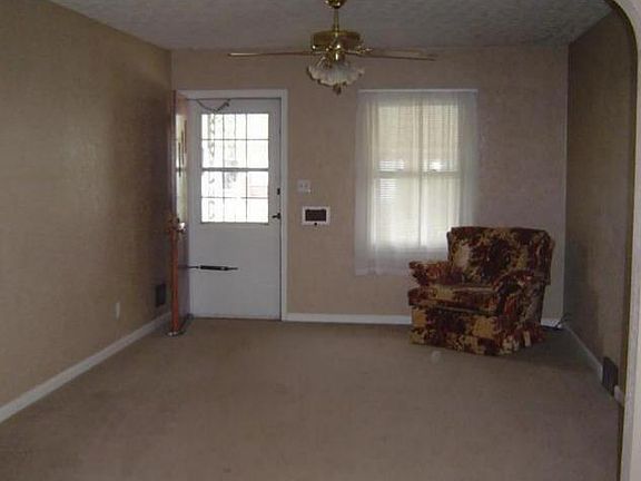 5th image of 2118 Fauver Ave