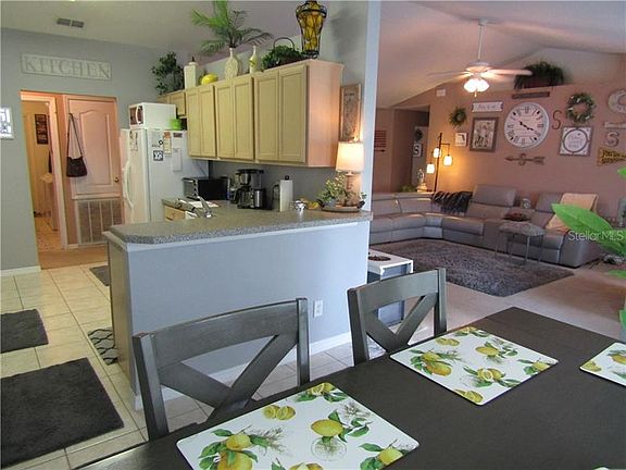 4th image of 24614 Calusa Blvd