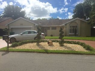 14736 SW 55th Ter, Miami, FL 33185