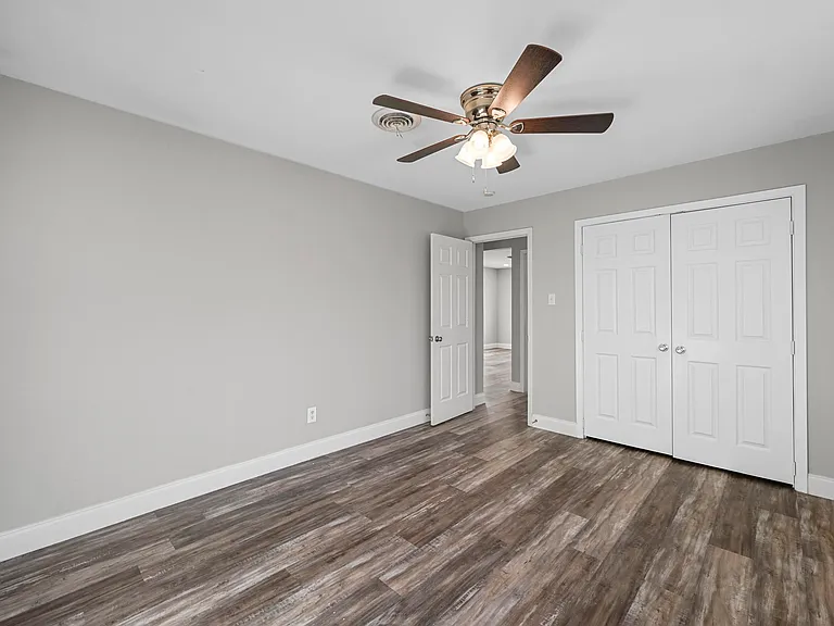 5421 Greenwood Way — Photo 19