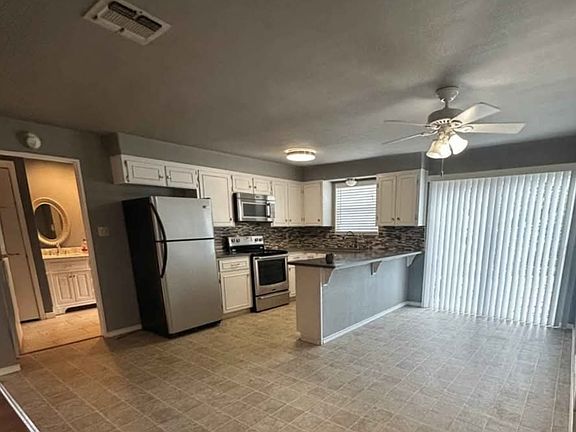 3rd image of 488 Black Bass Rd