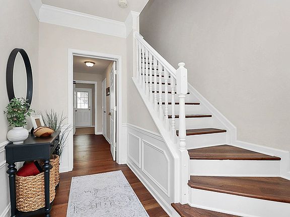 3rd image of 2936 Castleberry Ct