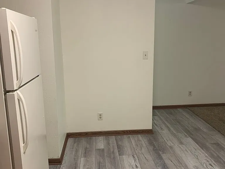 4838 Walker Ave — Photo 6
