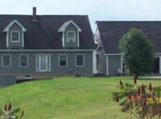 809 Western Ave, Hampden, ME 04444