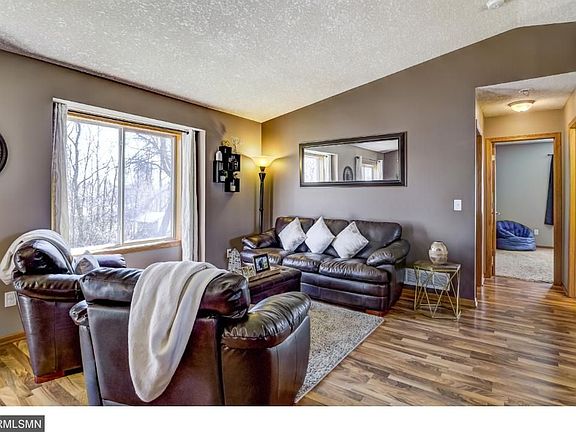 5th image of 23199 Jivaro St NW