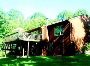 7999 Foster Rd, Clarkston, MI 48346