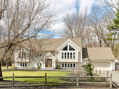 54 Sunrise Ter, Stoughton, MA, 02072