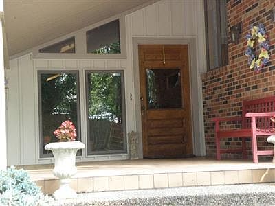 1st image of 308 Fishermen Cir