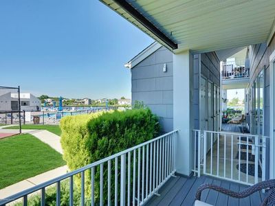 51 Valentine St, Monmouth Beach, NJ, 07750