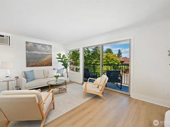 4219 Whitman Avenue N #4, Seattle, WA 98103