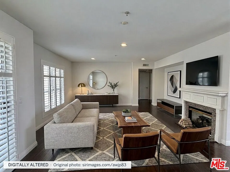 2 bed, 2.5 bath, 1596 sqft, $4,995 — Photo 3